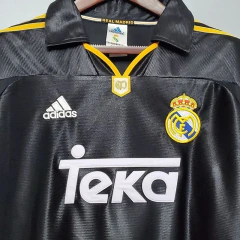 Camiseta retro Real Madrid 2000 alternativa negra - comprar online