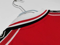 Camiseta retro Manchester United 1998 importada - comprar online