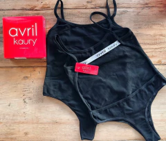 Body cola less de algodón, con elástico personalizado en espalda. Art 3015