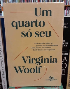 Um quarto só seu