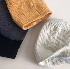 GORRO TRENZADO C/PIEL (06289)