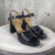 Sandalias con taco cuadrado