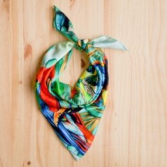 PAÑOLETA AMAZONAS - VALISSE · 100% SILK SCARVES · A PIECE OF ART ·
