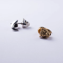 ARETES MINI JAGUAR COMPLETO DORADO en internet