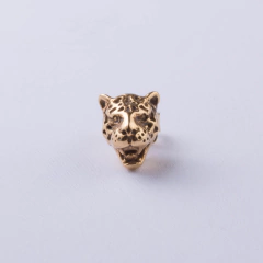 Imagen de ARETES MINI JAGUAR COMPLETO DORADO