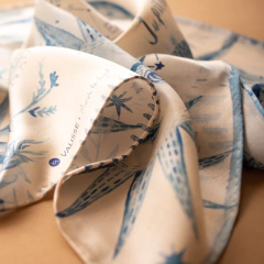 PAÑUELO MISTICA - VALISSE · 100% SILK SCARVES · A PIECE OF ART ·