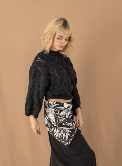 PAÑOLETA NÉCTAR DE LA MONTAÑA NEGRO en internet