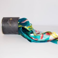 PAÑUELO ENREDO DE FLAMINGOS - VALISSE · 100% SILK SCARVES · A PIECE OF ART ·