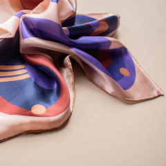 PAÑUELO SATÉLITES - comprar en línea