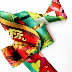 BANDANA TWILLY CIUDAD - VALISSE · 100% SILK SCARVES · A PIECE OF ART ·