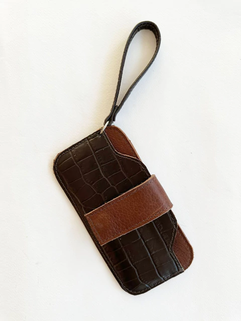 Portalente de Cuero con Broche - comprar online