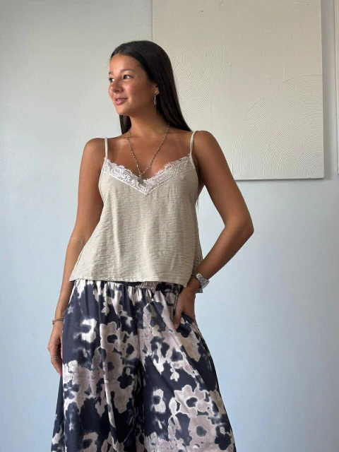 Musculosa BRUSELAS (020192)