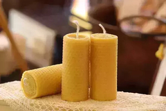 Cera de abeja 100% virgen recien salida del panal 100Grs en internet