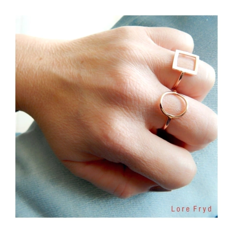 ANILLO CIRCULO ORO ROSA