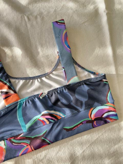 Top Deportivo hojas gris azulado - Thelma