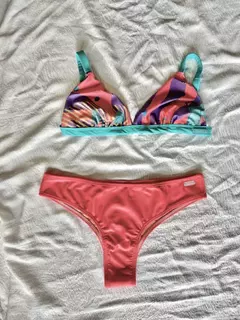 Bikini triangulito Estampado Geométrico turquesa - comprar online