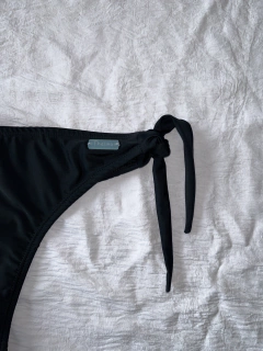 Bombacha con tiras Negro en internet