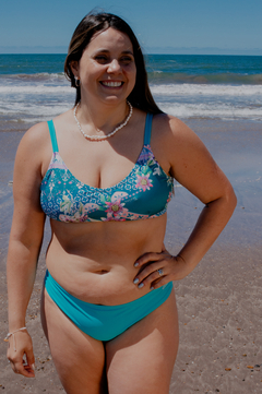 Bikini estampado turquesa indu, corpiño breteles regulables