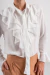 CAMI0208 Camisa de gasa crepe volados en escote y puño con botones nacar - tienda online