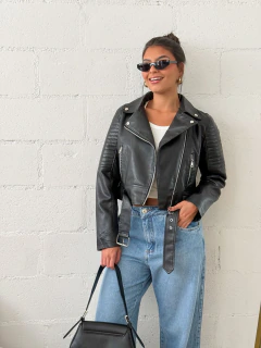 CAMPERA ECOCUERO IMPORTADA AVENA