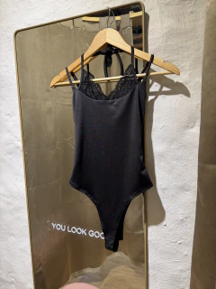 BODY ROCKSTAR
