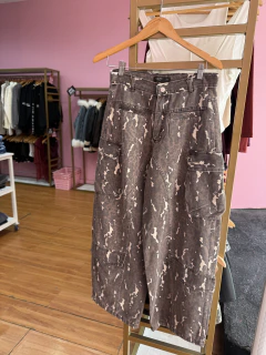 PANTALON BAGGY CAMUFLADO IMPORTADO - Compulsiva