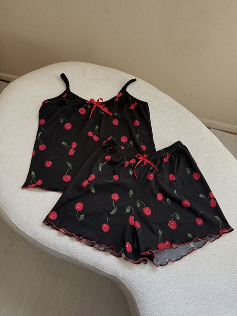 PIJAMA CHERRY NEGRO
