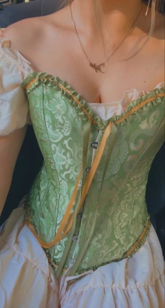 CORSET VICTORIANO VERDE en internet