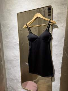 VESTIDO CON TAZAS - comprar online