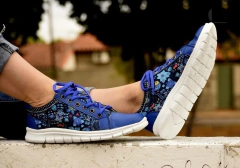 ZAPATILLAS ULTRALIVIANAS AZUL