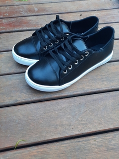 ZAPATILLAS PU NEGRO 36 LIQUIDACION SIN CAMBIO - comprar online