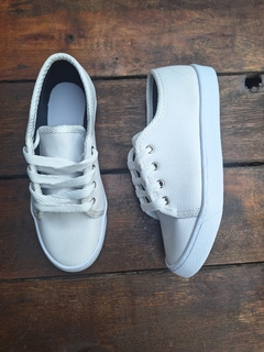 ZAPA PU BLANCO - LP Diseño