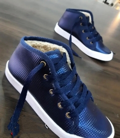 BOTA AZUL CON CORDERITO 40 SIN CAMBIO - comprar online