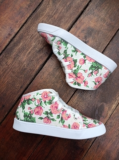 BOTA CON CORDERITO ROSAS 38 SIN CAMBIO LIQUIDACION en internet