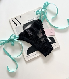 Less muna con cinta turquesa - Bona Lingerie