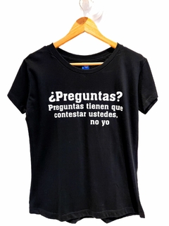 Remera Cristina Preguntas - comprar online