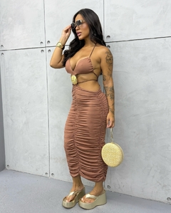 vestido midi todo drapeado franzido com passador organico na cintura da loja click da moda rp 