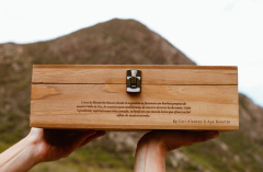 ERES - Infusiones de Montaña Tea Caddy Caja de Madera en internet