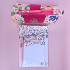COMBO BLOCK GRANDE +BLOCK CHICO + CARTUCHERA - ESTAMPA TULIPA -