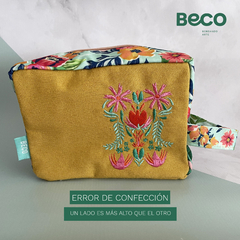 NECESER CLÁSICO MOSTAZA- OUTLET