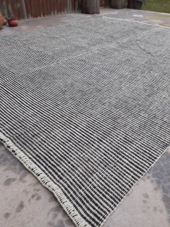 Image of Peinecillo completo natural y negro 200x265 cm