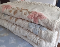 Ruana de hilo de algodón tejida a mano en telar y bordada a mano - (copia) - buy online