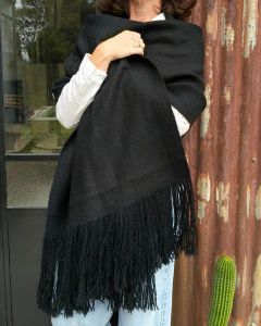 DESPACHO INMEDIATO Pashmina de lana de oveja motivo espigado color negro