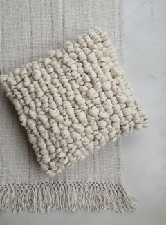 PRE VENTA Almohadón Alpapuyo color natural - ulala