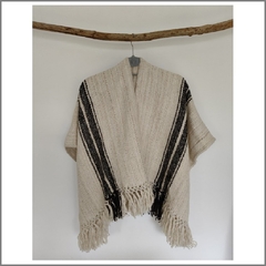 Poncho chaleco color natural con guarda - comprar online
