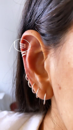 Cuff Camelia Triple - comprar online
