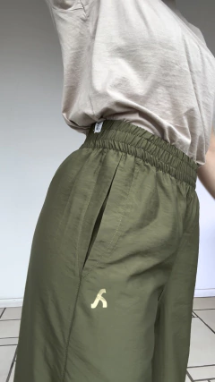 JOGGER ARCE OLIVA - LAMB LEGGINGS