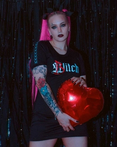 Vestido Witch Bitch