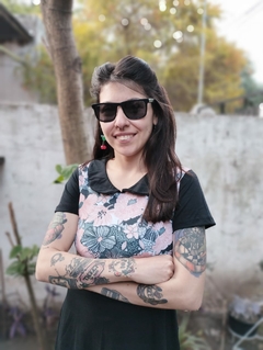 Vestido Merlina Flores en internet
