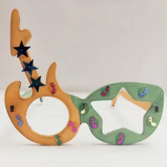 Kit Diseña tus Anteojos Divertidos - Chanchitos Pochocleros